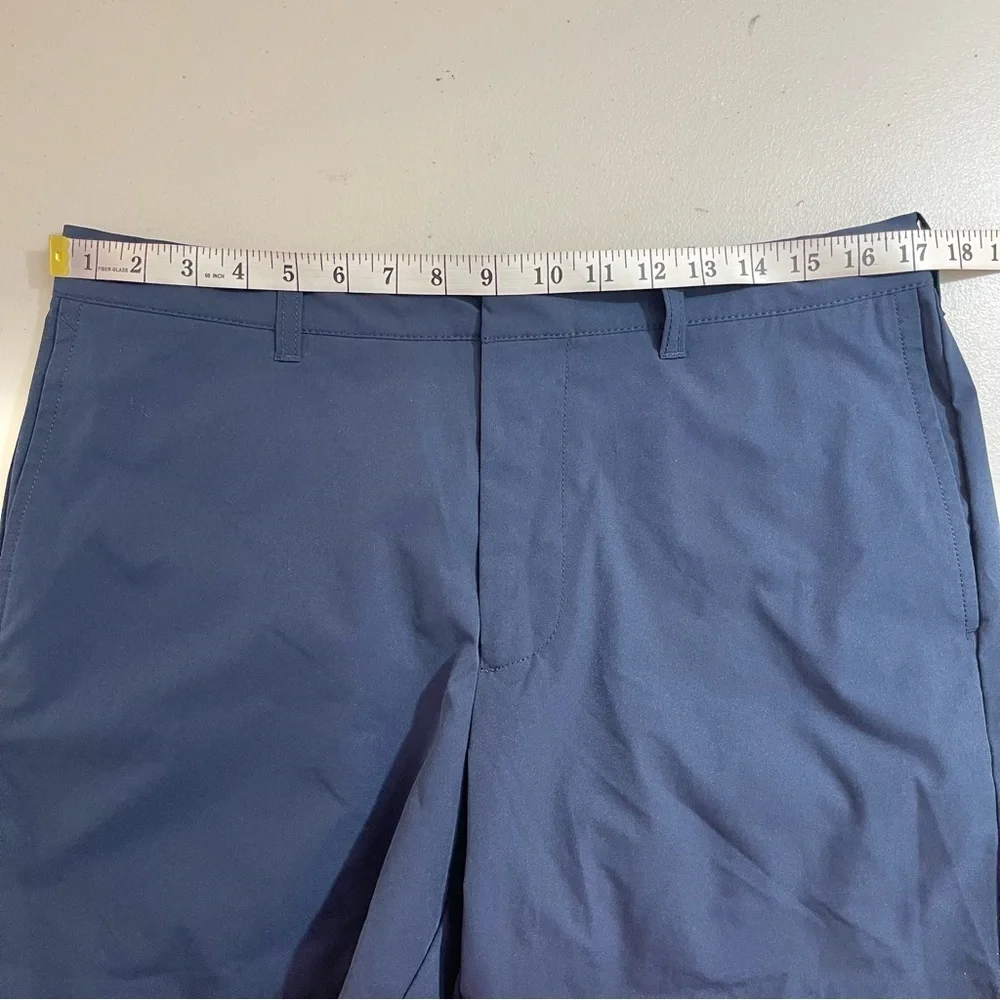 J. Crew Men's Flat Front Shorts in Blue Size 33 Pockets Casual Travel Vacation
